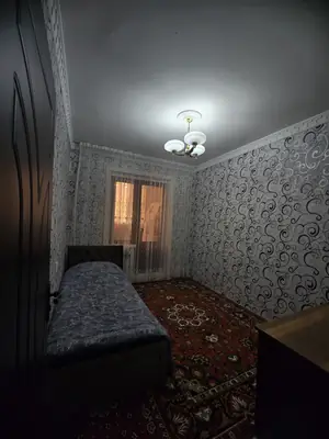 Продается 4-комнатная квартира − 105 м²