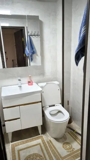 Посуточно 1-комнатная квартира − 43 м²