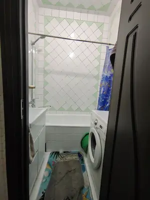 4 xonali kvartira sotiladi − 78 m²