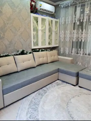 Продается 3-комнатная квартира − 66 м²