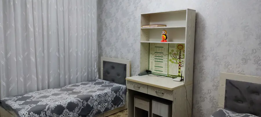 4 xonali kvartira sotiladi − 98 m²
