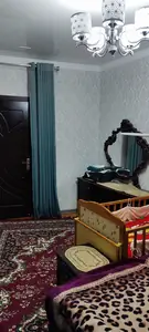 4 xonali kvartira sotiladi − 98 m²