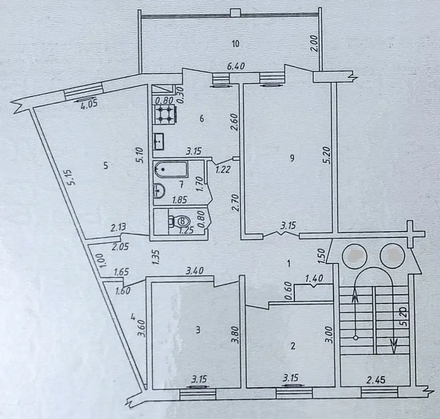 4 xonali kvartira sotiladi − 98 m²