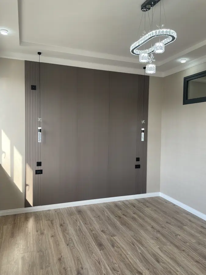 3 xonali kvartira sotiladi − 87 m²