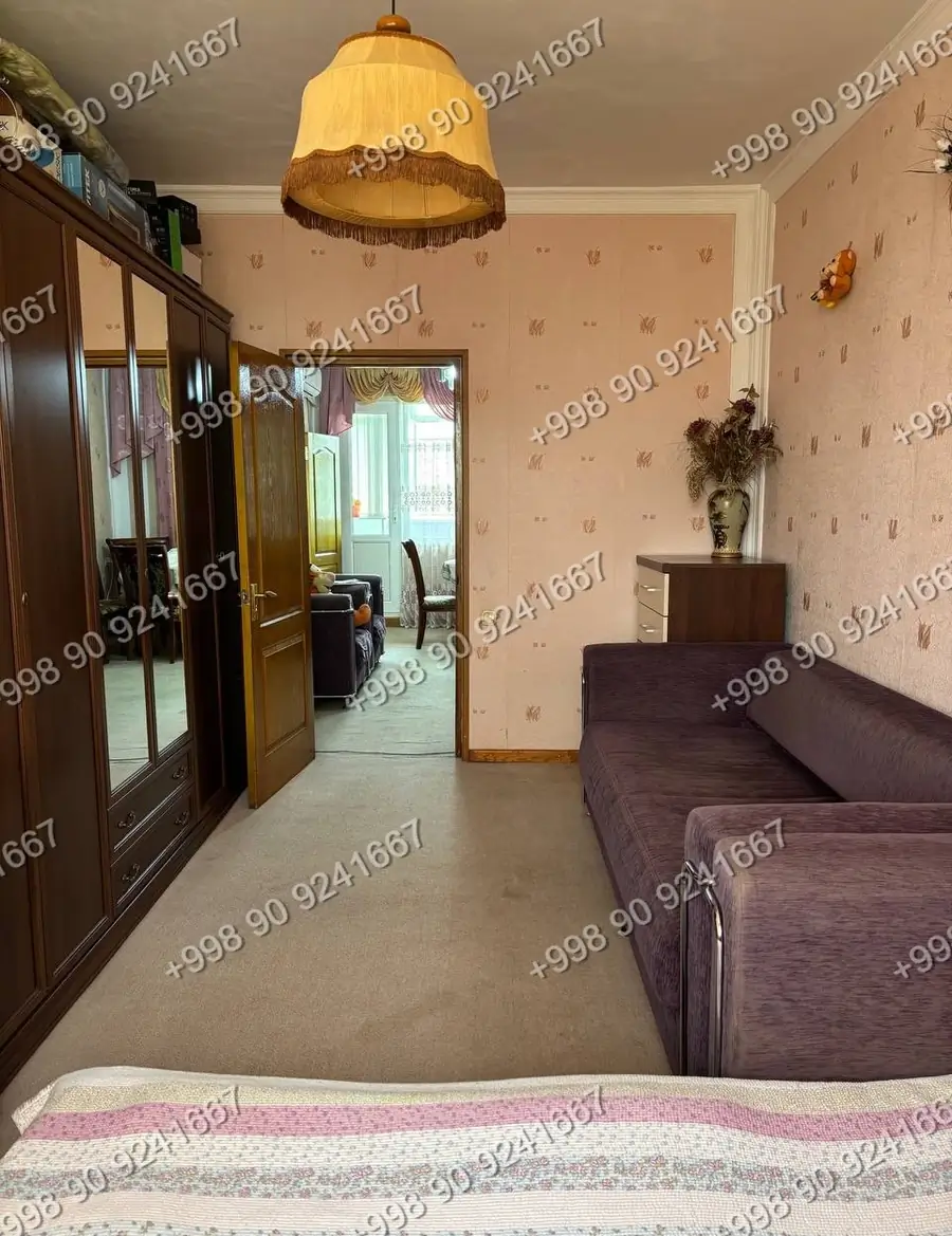 Продается 3-комнатная квартира − 60 м²