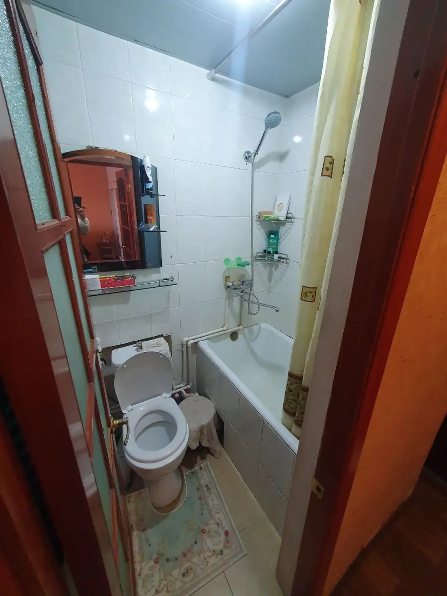 1 xonali kvartira sotiladi − 29 m²