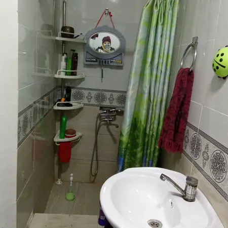 3-комнатная квартира − 43 м², 1/1 этаж