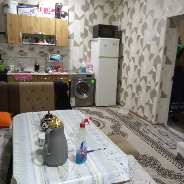 3-комнатная квартира − 43 м², 1/1 этаж