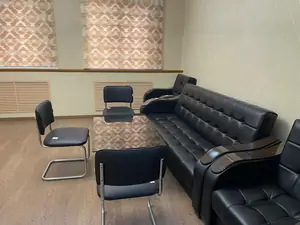 Ofis − 179 m², 1/9 qavat