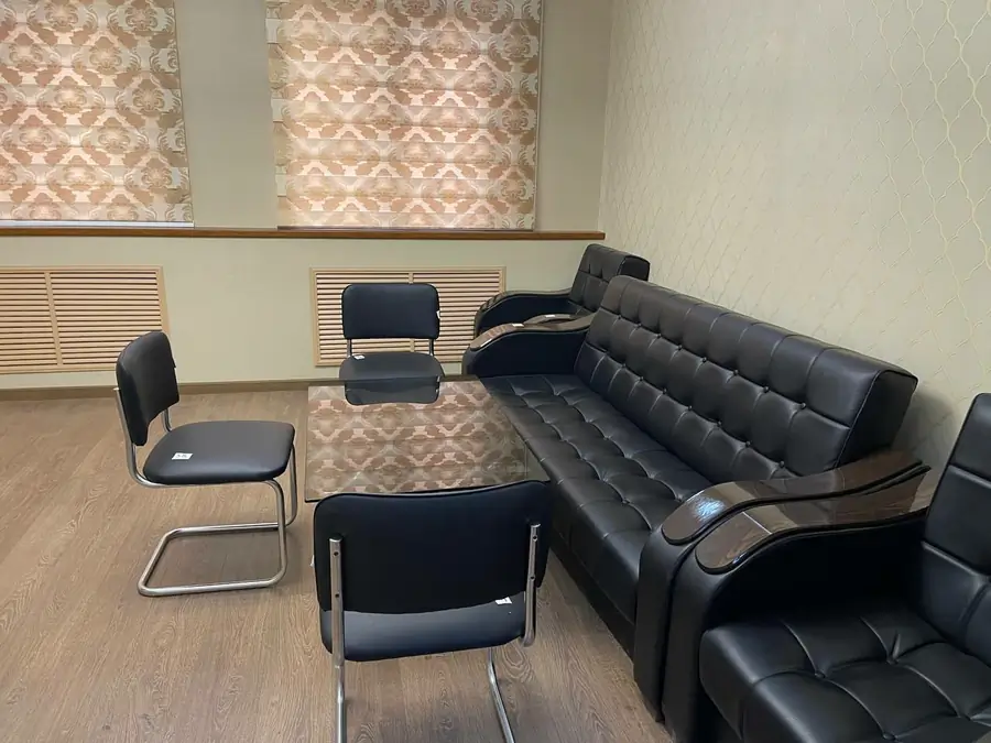 Ofis − 179 m², 1/9 qavat