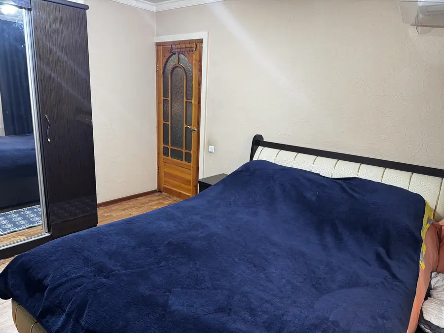 2 xonali kvartira sotiladi − 60 m²