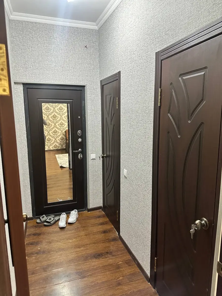 2 xonali kvartira sotiladi − 50 m²