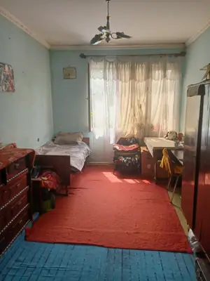 Продается 3-комнатная квартира − 66 м²