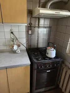 Продается 2-комнатная квартира − 59 м²