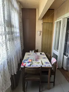 Продается 2-комнатная квартира − 59 м²
