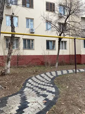 Ofis − 83 m², 1/4 qavat