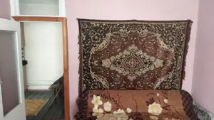 3-комнатная квартира − 50 м², 1/4 этаж