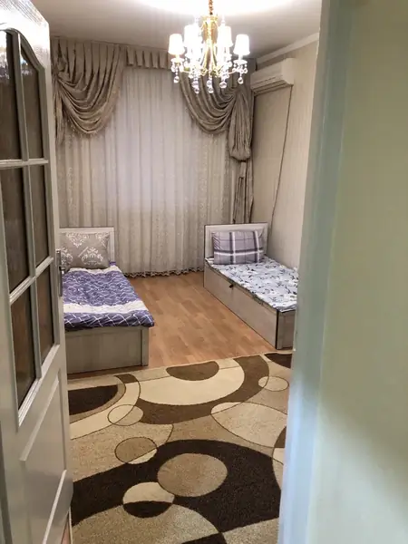 4 xonali kvartira − 90 m², 6/9 qavat