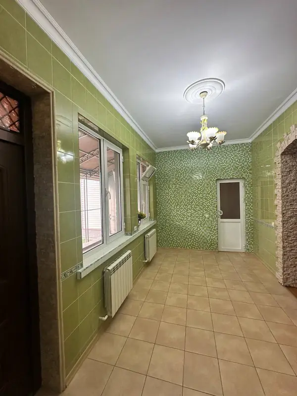 1 qavatli uy − 95 m², 3 sot. 