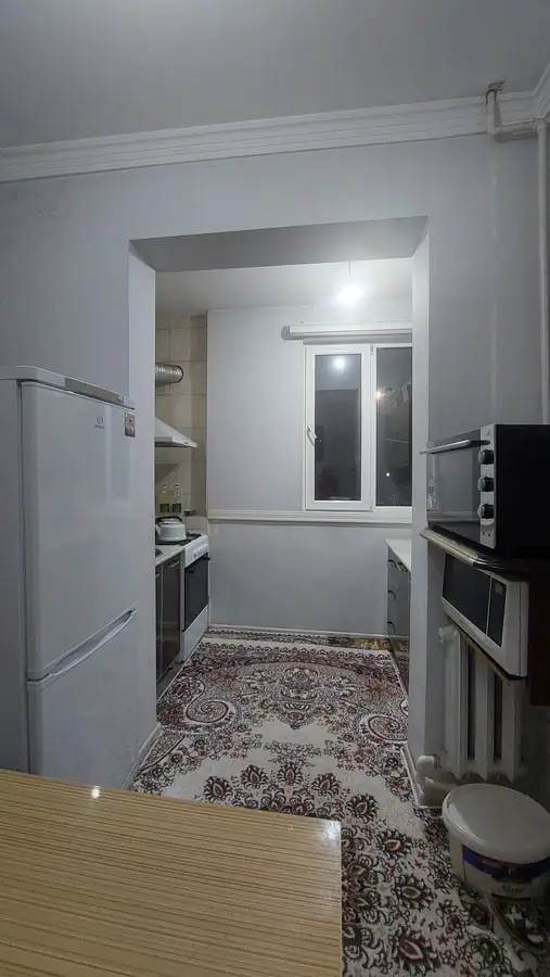2 xonali kvartira sotiladi − 49 m²
