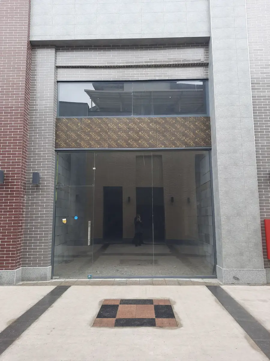 Ijaraga savdo-sotiq maydoni − 60 m²