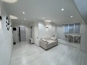2-комнатная квартира − 50 м², 2/4 этаж