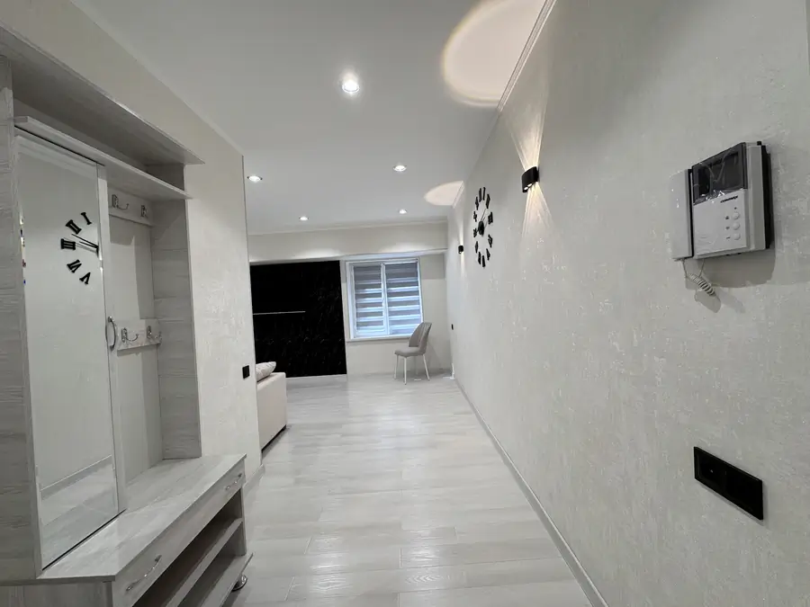2-комнатная квартира − 50 м², 2/4 этаж