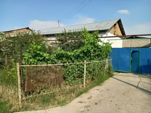 1 qavatli uy sotiladi − 180 m²