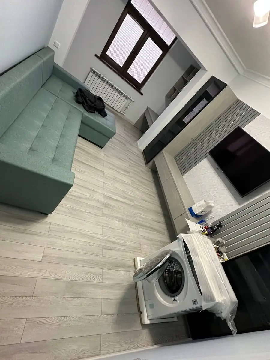 Сдается 2-комнатная квартира − 48 м²