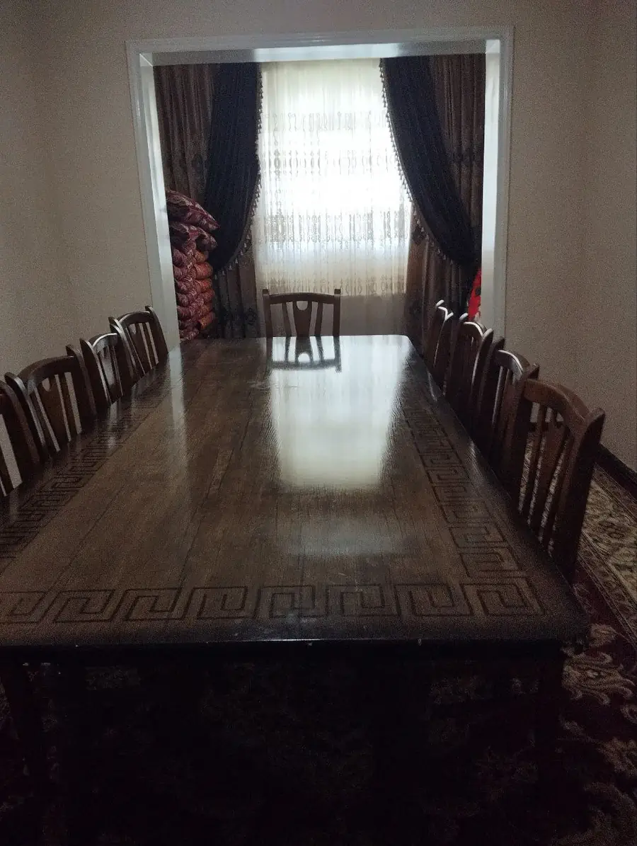 3 xonali kvartira sotiladi − 84 m²