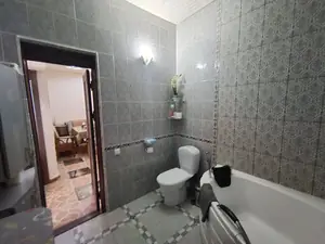 Продается 3-комнатная квартира − 81 м²