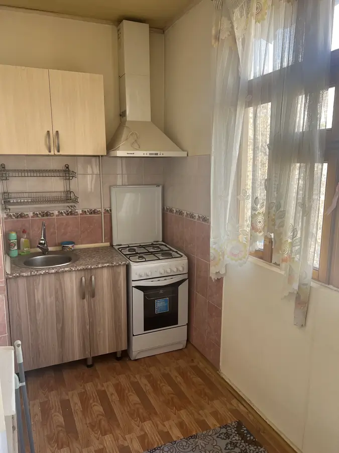 2-комнатная квартира − 55 м², 4/4 этаж