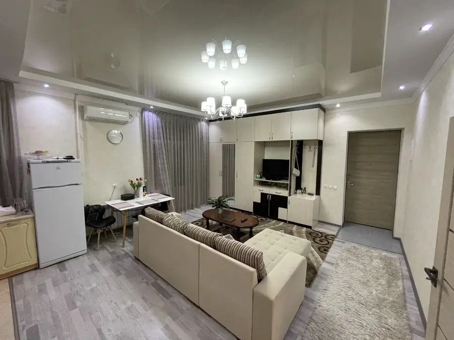 2-комнатная квартира − 50 м², 3/3 этаж