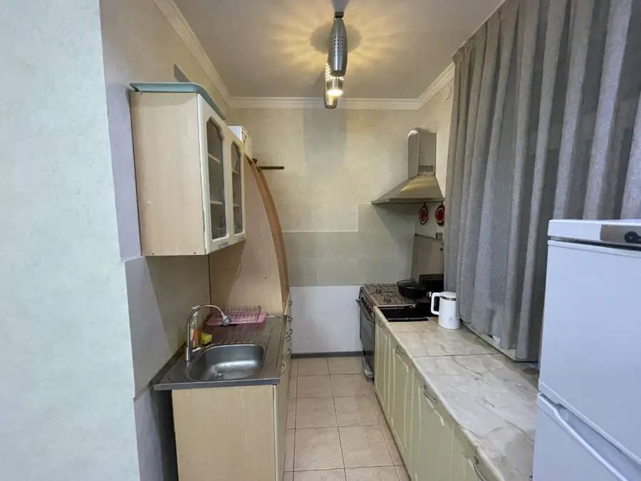 2-комнатная квартира − 50 м², 3/3 этаж