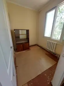 2-комнатная квартира − 50 м², 4/4 этаж