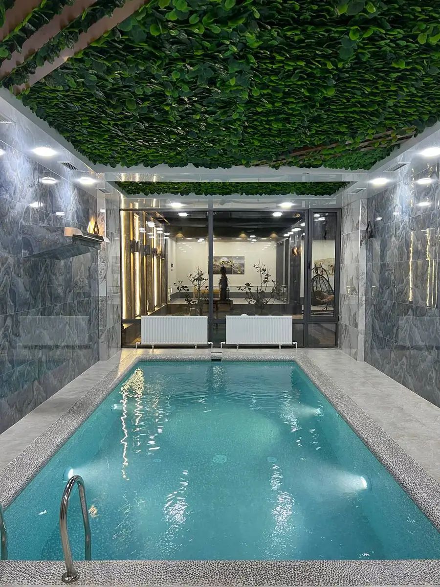 2 qavatli uy sotiladi − 650 m²