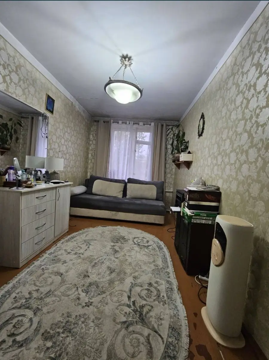 4-комнатная квартира − 80 м², 5/5 этаж