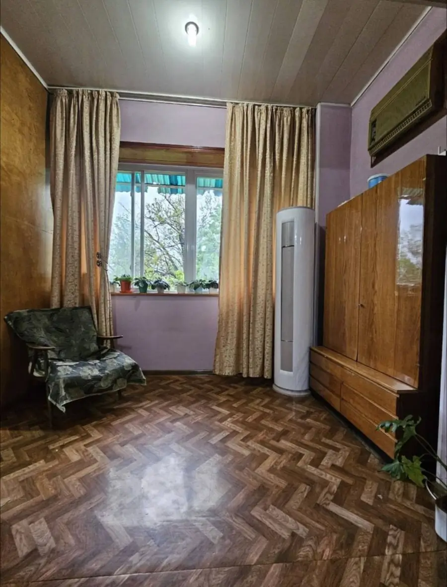 4-комнатная квартира − 80 м², 5/5 этаж