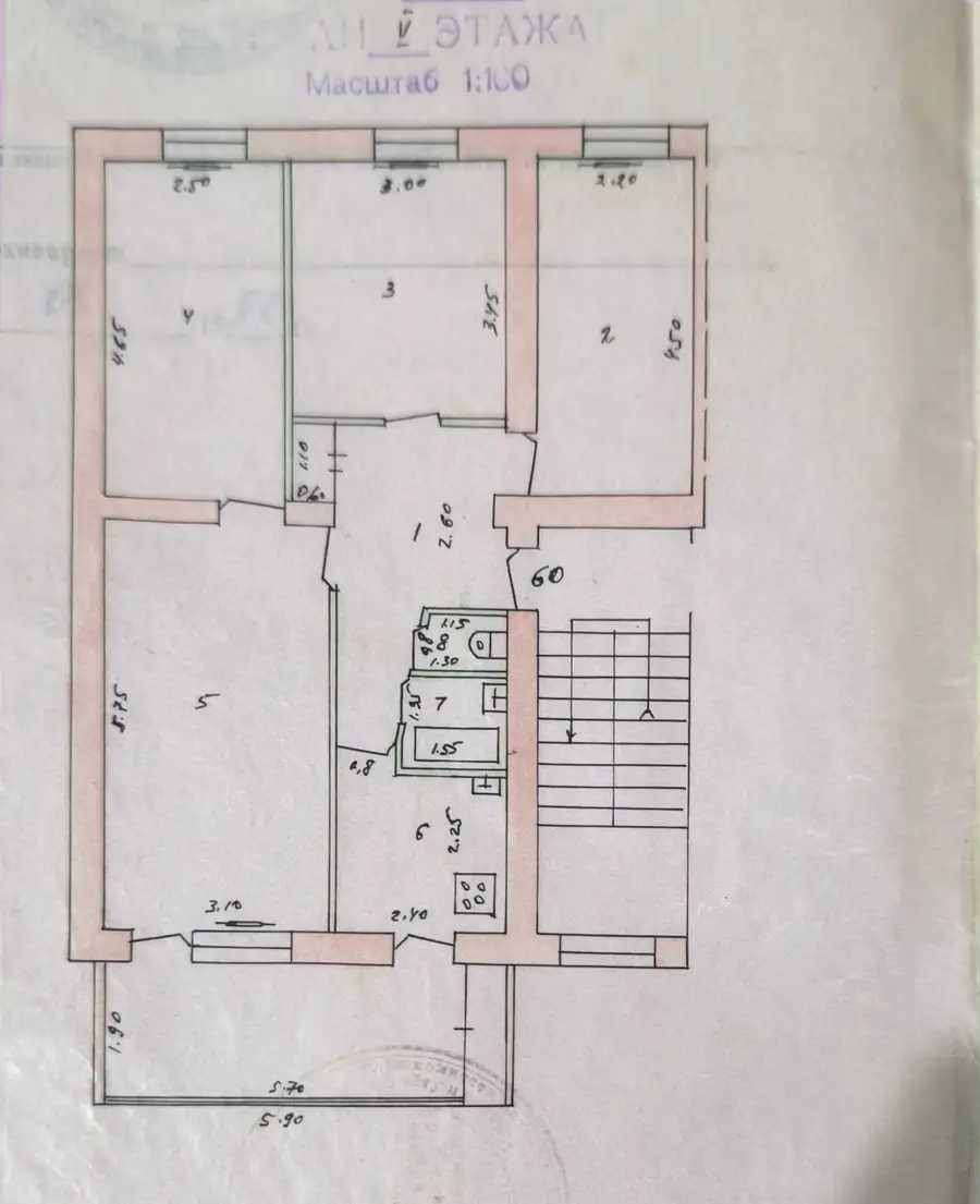 4 xonali kvartira sotiladi − 80 m²