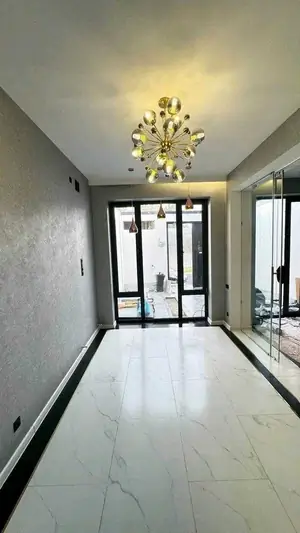Продается 2-этажный дом − 180 м²