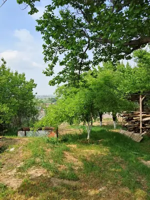 1-этажный дом − 145 м², 12 сот.