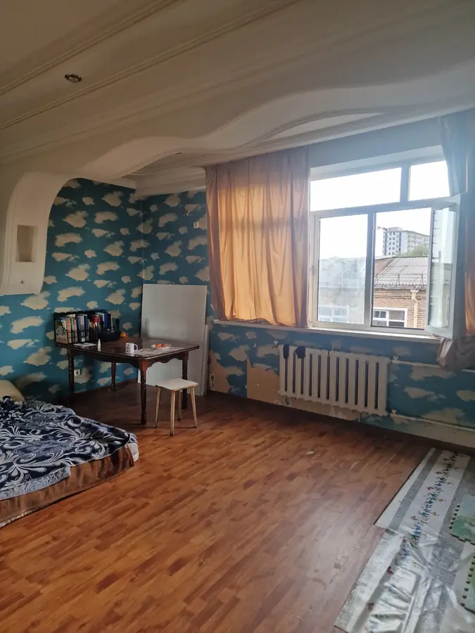 3-комнатная квартира − 110 м², 5/5 этаж
