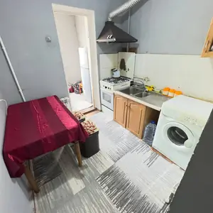 Сдается 1-комнатная квартира − 38 м²
