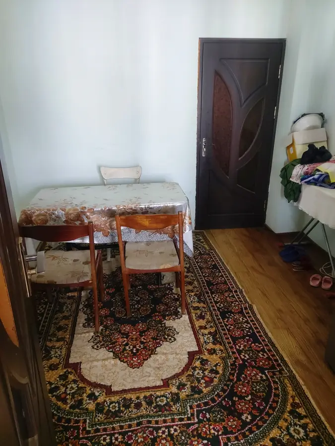 Продается 3-комнатная квартира − 80 м²