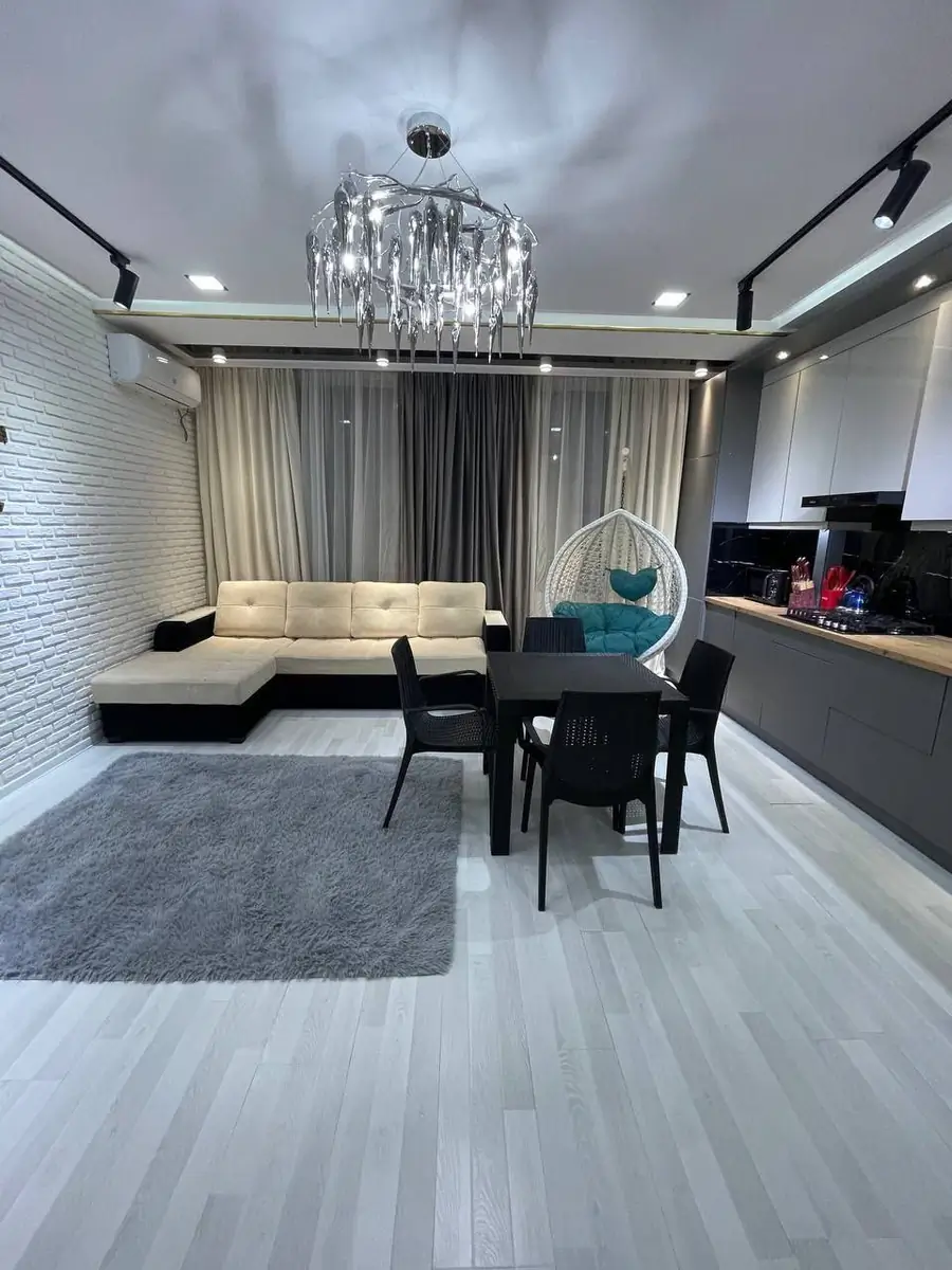 3-комнатная квартира − 62 м², 5/7 этаж