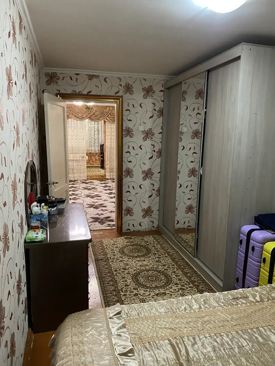 2-комнатная квартира − 50 м², 1/4 этаж