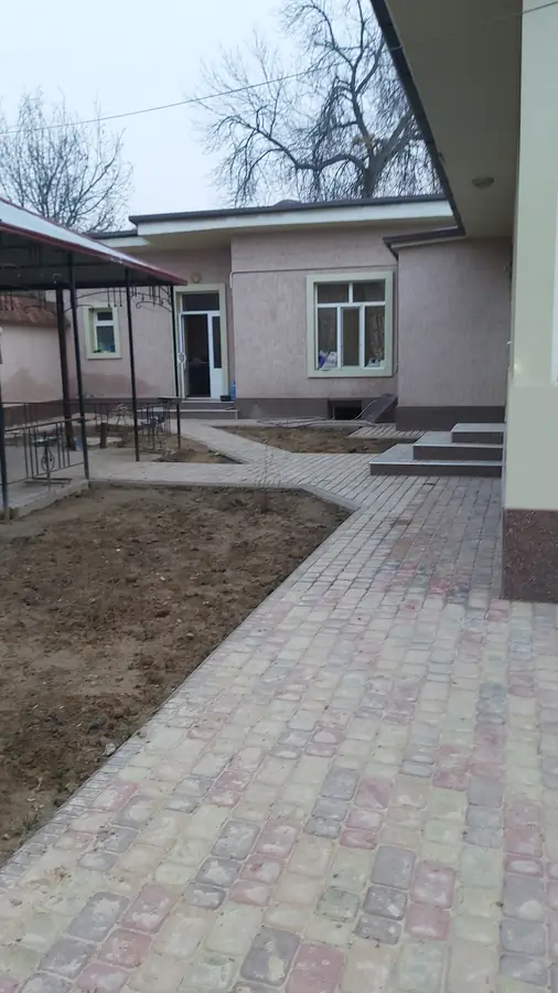 1-этажный дом − 167.8 м², 497 сот.