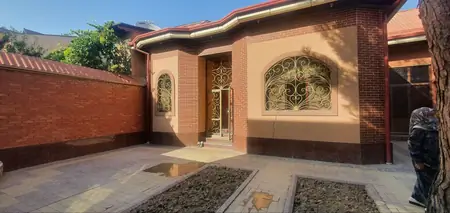 1-этажный дом − 150 м², 2.5 сот.