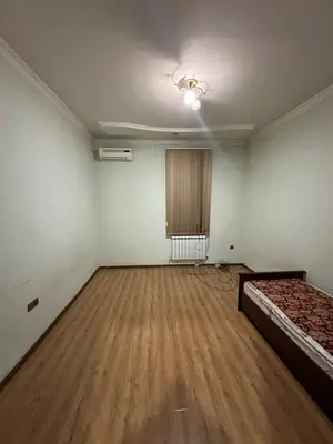 Сдается 1-этажный дом − 150 м²