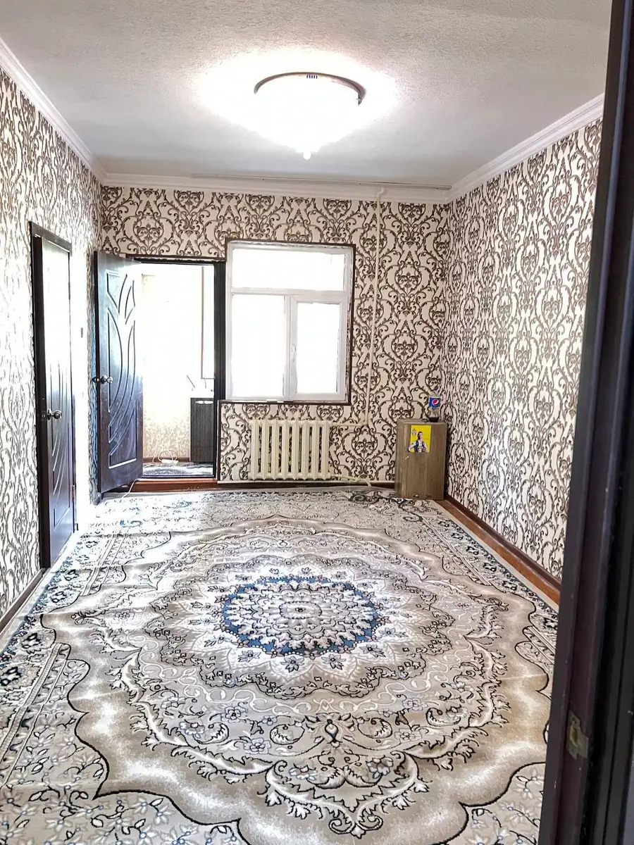 3-комнатная квартира − 48 м², 1/4 этаж